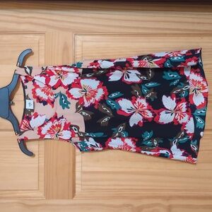 Cabi Hibiscus Floral Top XS